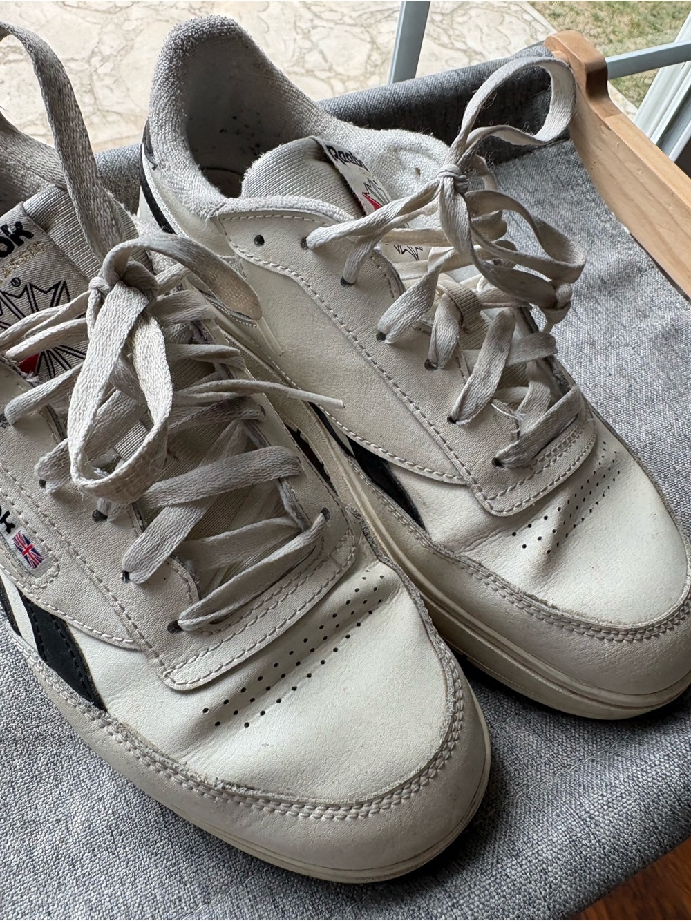Reebok White Leather Sneakers with Black Side Stripe